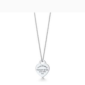 ✨Tiffany & Co Heart Tag Necklace✨